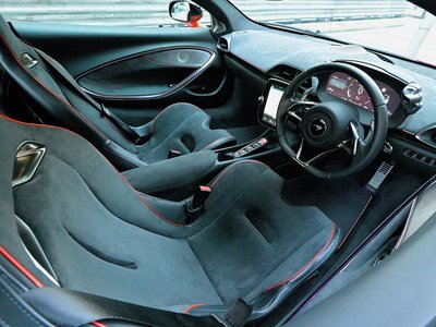 صورة 13 لـ 2023 Mclaren ARTURA