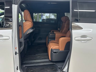 2024 Toyota VELLFIRE thumbnail 31