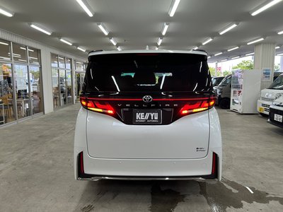 2024 Toyota VELLFIRE photo 16
