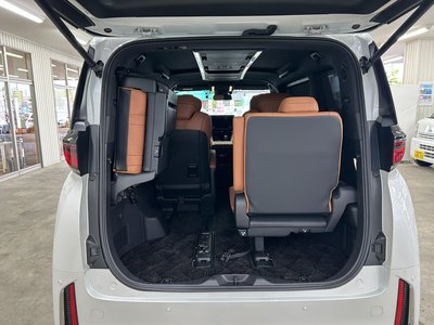 2024 Toyota VELLFIRE thumbnail 34