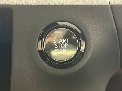 2025 Lexus GX thumbnail 30