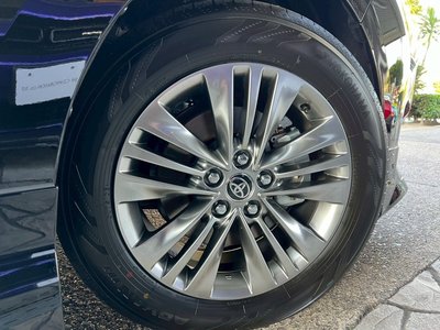 صورة 19 لـ 2025 Toyota ALPHARD