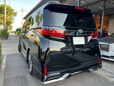 صورة 28 لـ 2025 Toyota ALPHARD