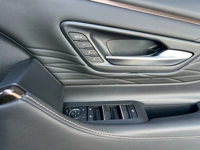 صورة 52 لـ 2025 Toyota ALPHARD