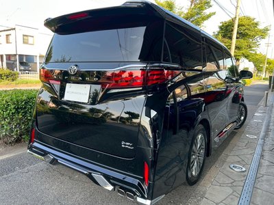 صورة 21 لـ 2025 Toyota ALPHARD