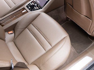 صورة 53 لـ 2018 Porsche PANAMERA