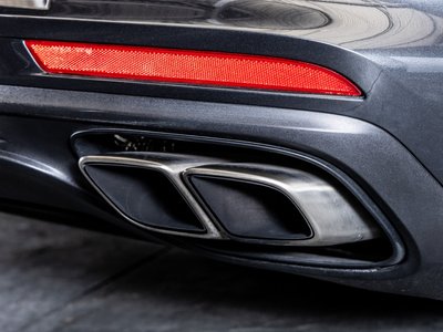 صورة 40 لـ 2018 Porsche PANAMERA