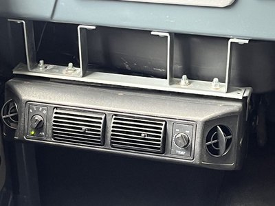 صورة 16 لـ 1975 Toyota LAND CRUISER 40