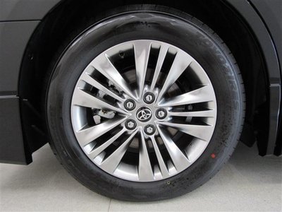 صورة 118 لـ 2026 Toyota ALPHARD