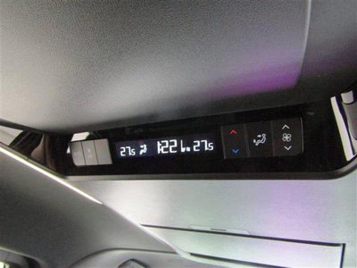صورة 66 لـ 2026 Toyota ALPHARD