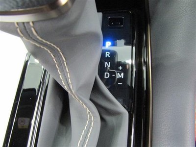 صورة 41 لـ 2026 Toyota ALPHARD