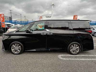 2024 Toyota ALPHARD photo 13