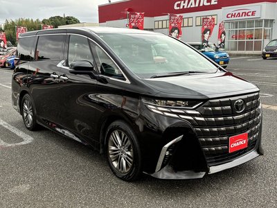 2024 Toyota ALPHARD photo 8