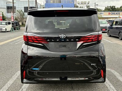 2024 Toyota ALPHARD photo 11