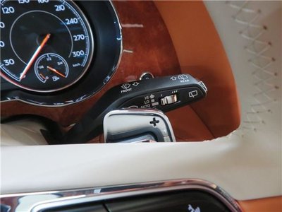 2019 Bentley BENTAYGA — миниатюра 36