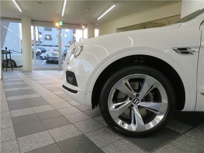 2019 Bentley BENTAYGA — миниатюра 10