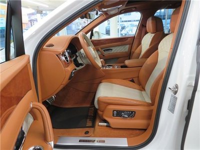 2019 Bentley BENTAYGA — миниатюра 19