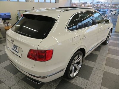 2019 Bentley BENTAYGA — миниатюра 16