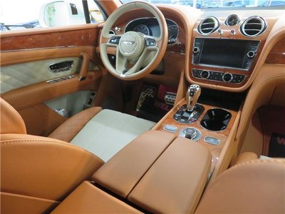 2019 Bentley BENTAYGA — миниатюра 32