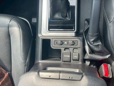 صورة 29 لـ 2023 Toyota LAND CRUISER PRADO