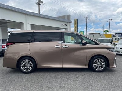 2025 Toyota ALPHARD — фото 25