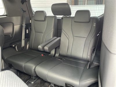 2025 Toyota ALPHARD — фото 14
