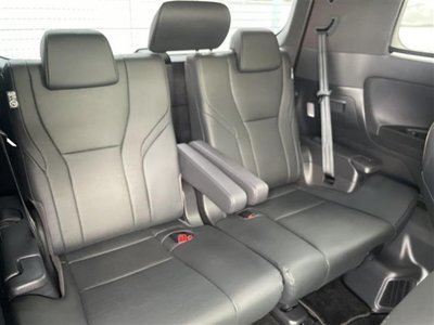 2025 Toyota ALPHARD — фото 11
