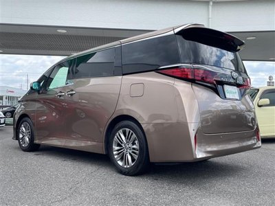 2025 Toyota ALPHARD — фото 43