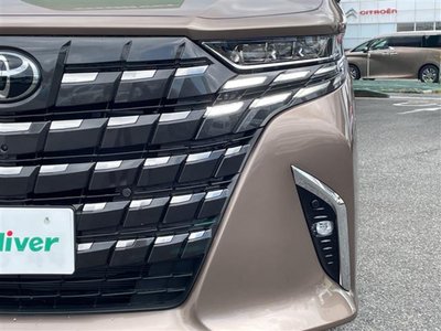 2025 Toyota ALPHARD — фото 32