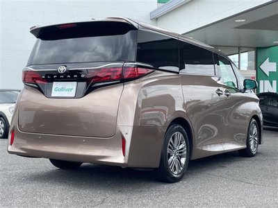 2025 Toyota ALPHARD — фото 26