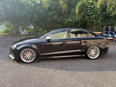 2018 AUDI RS3 SEDAN photo 5