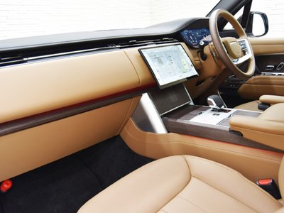 2025 LAND Rover RANGE ROVER photo 10