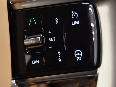 2025 LAND Rover RANGE ROVER thumbnail 17