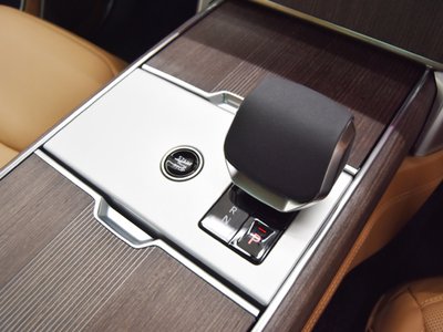 2025 LAND Rover RANGE ROVER photo 15