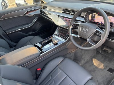 2025 AUDI A8 photo 16