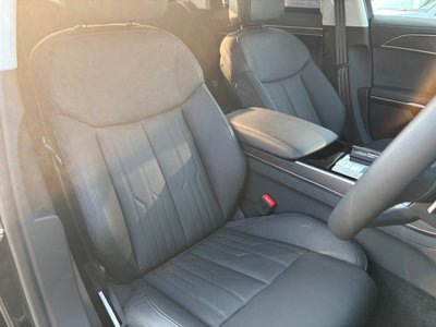 2025 AUDI A8 thumbnail 17