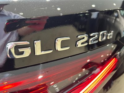 2025 Mercedes-BENZ GLC thumbnail 39