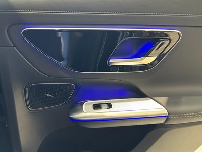 2025 Mercedes-BENZ GLC thumbnail 32