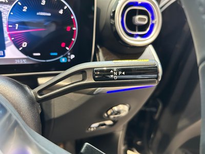 2025 Mercedes-BENZ GLC photo 11