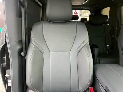صورة 123 لـ 2025 Toyota ALPHARD