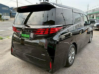 صورة 52 لـ 2025 Toyota ALPHARD