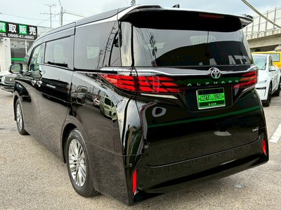صورة 62 لـ 2025 Toyota ALPHARD