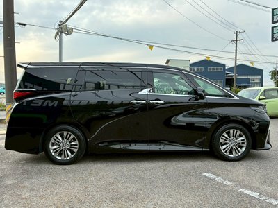 صورة 48 لـ 2025 Toyota ALPHARD