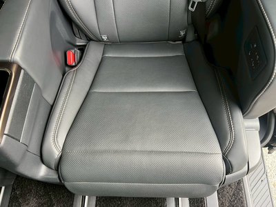 صورة 137 لـ 2025 Toyota ALPHARD
