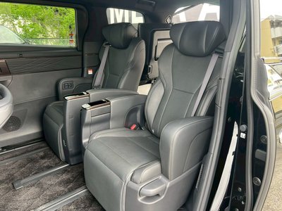 صورة 89 لـ 2025 Toyota ALPHARD