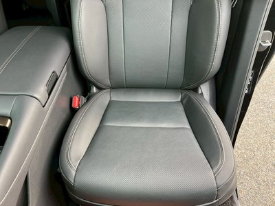 صورة 130 لـ 2025 Toyota ALPHARD