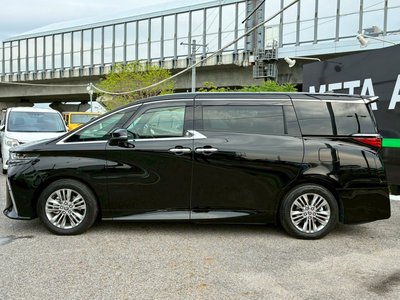 صورة 50 لـ 2025 Toyota ALPHARD