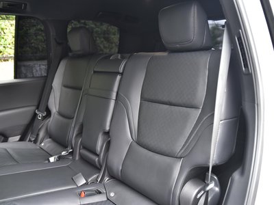2023 Toyota LAND CRUISER 300 — фото 30