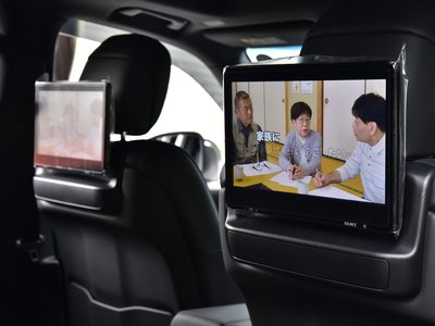 2023 Toyota LAND CRUISER 300 — фото 34
