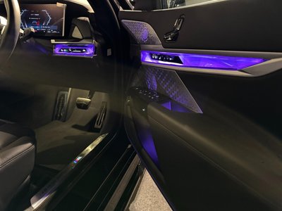 2023 BMW 7 SERIES photo 16